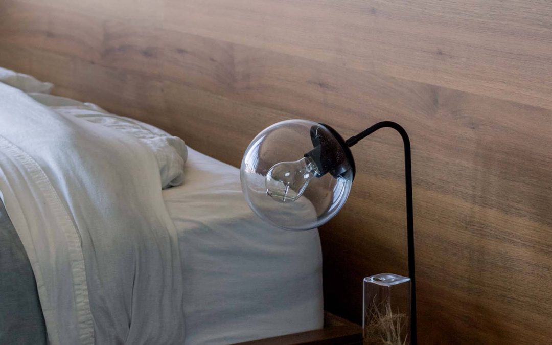 Creating a Cozy Retreat: Bedroom Decor Tips for Timeless Style