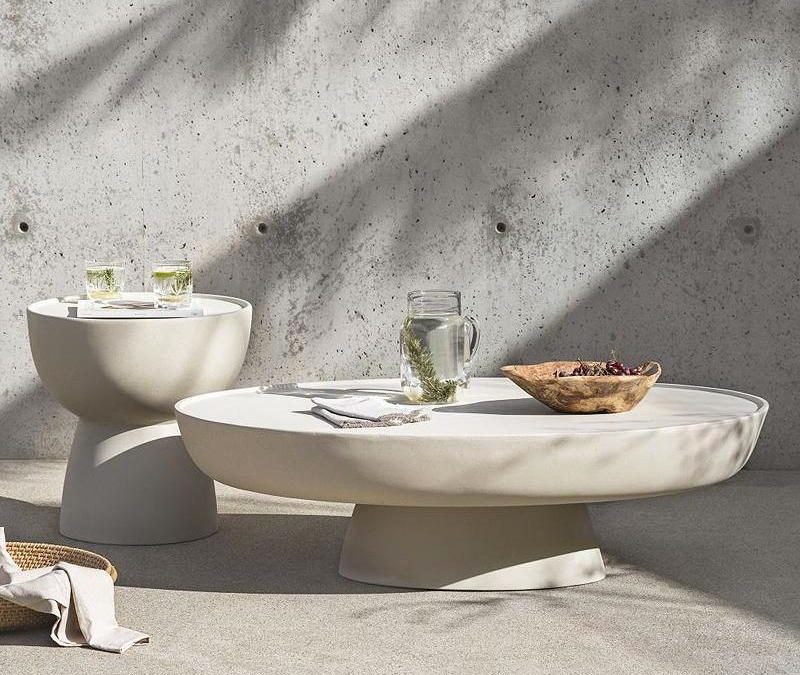 Styling a Round Coffee Table: A Guide to Effortless Elegance