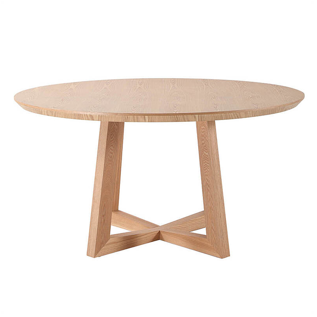 Wood Dining Table Buying Guide: How to Choose the Right One for Your Space 5 Savalou 1 Lesign Studio